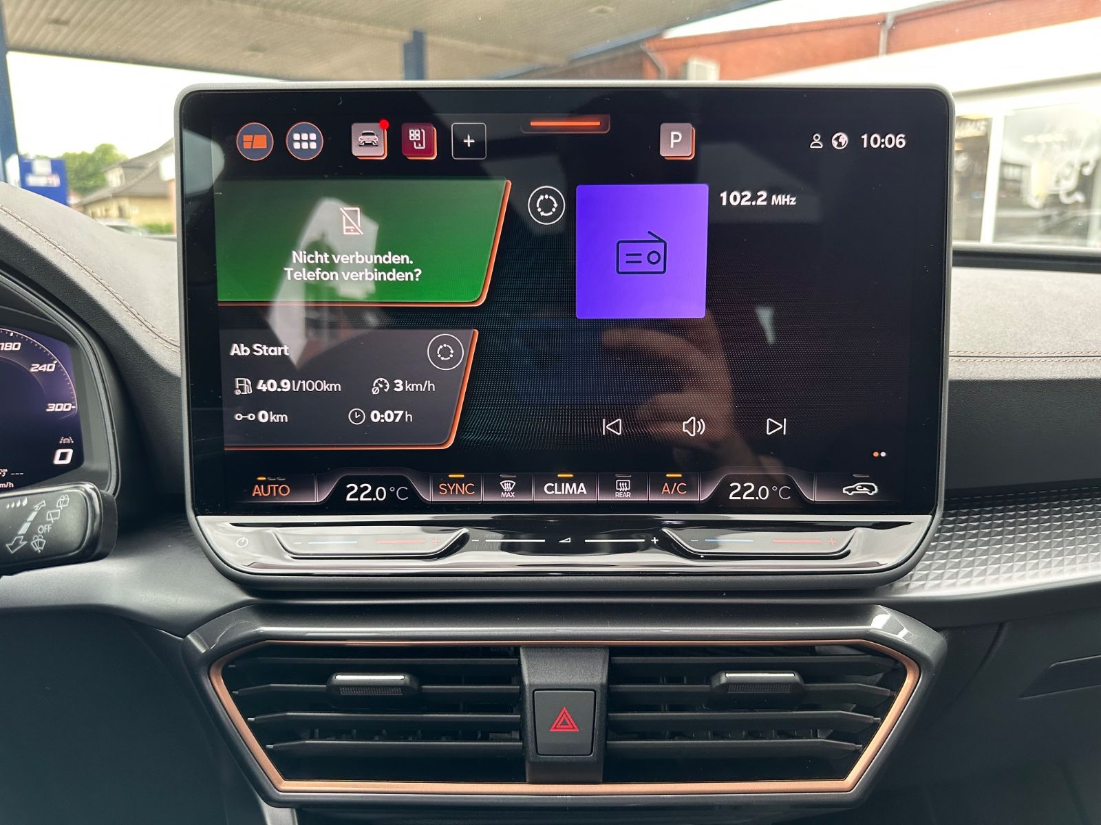 Fahrzeugabbildung CUPRA Leon ST 2.0 TDI DSG Pano/ACC/LED/CarPlay/18"