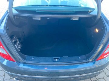 Bild 19 Mercedes-Benz C 200 C Lim. Avantgarde *PANO*SHZ*KLIMAAUTO*TÜV*