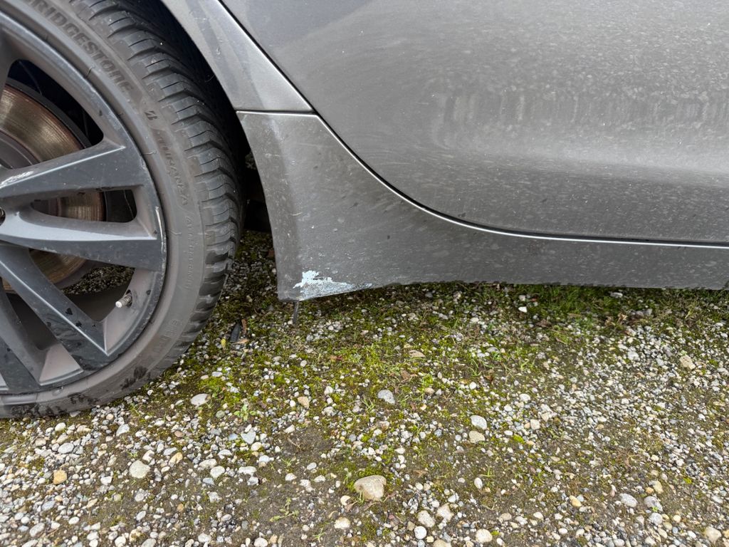 JAGUAR Xe – Bild 13 von 14