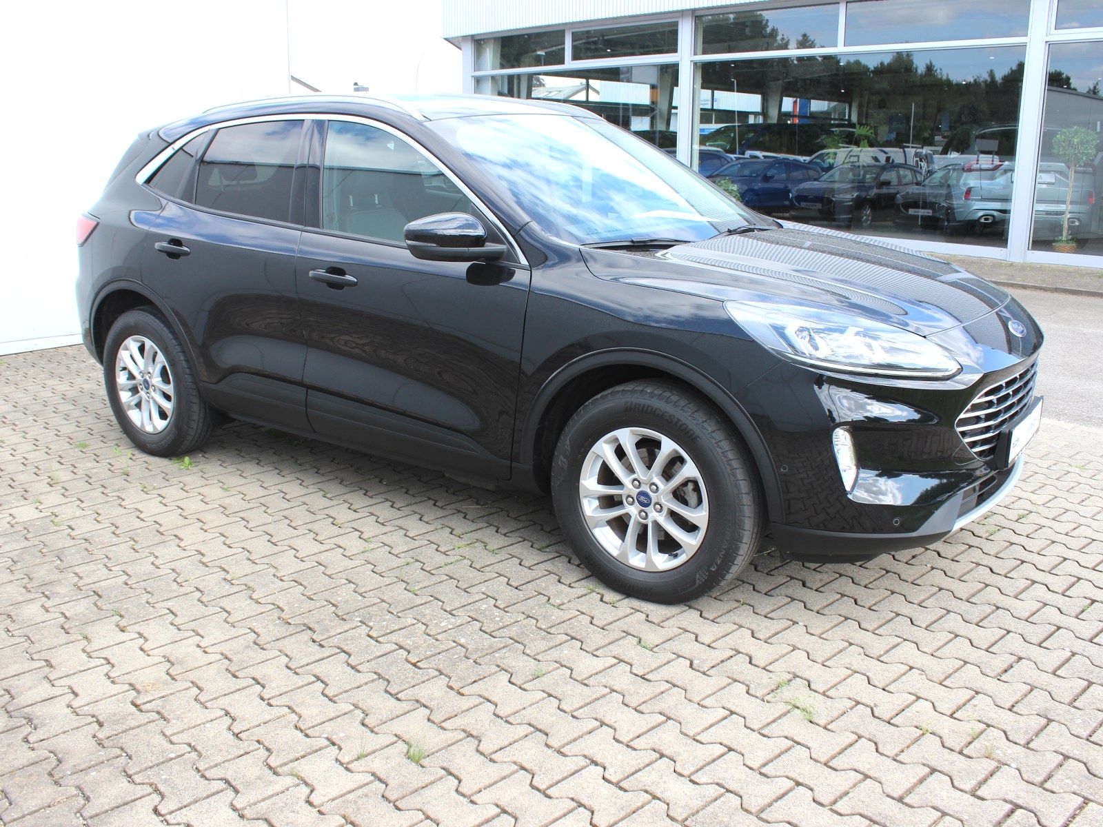 Fahrzeugabbildung Ford Kuga Plug-In Hybrid Titanium X 2,5 Duratec