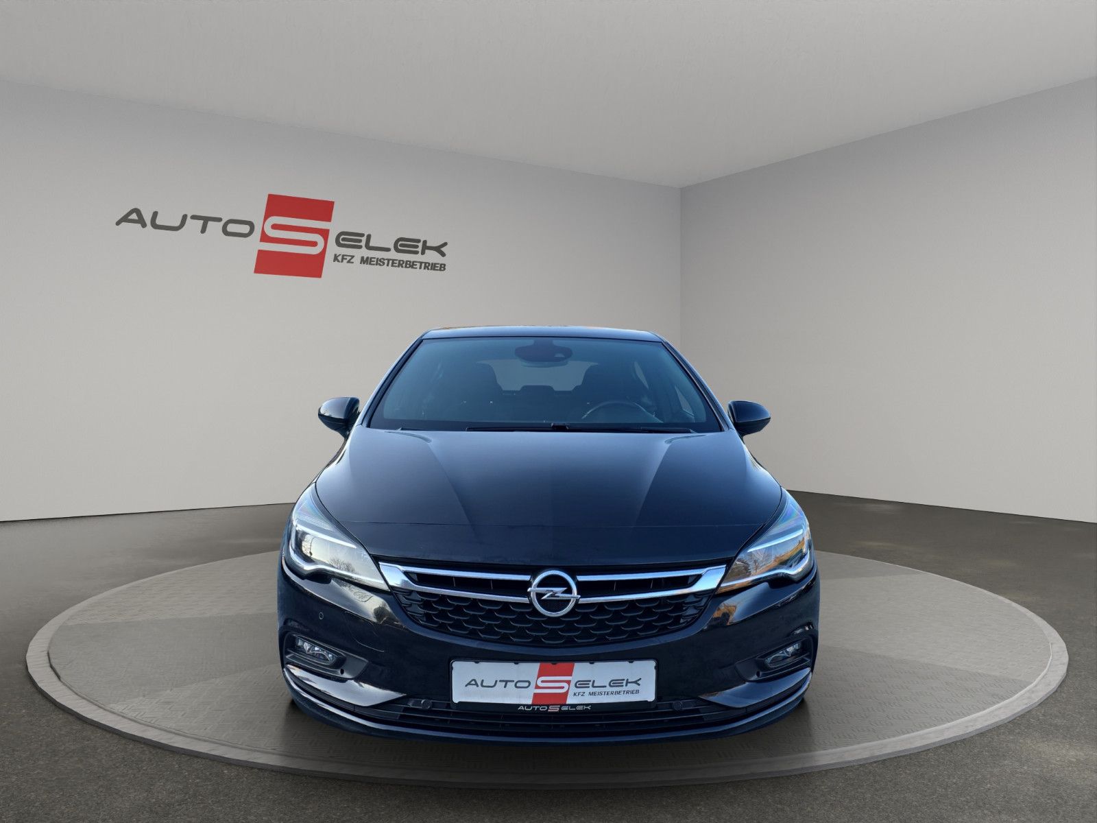 Fahrzeugabbildung Opel Astra K Dynamic+LED+NAVI+TEMPOMAT+SPURASISTENT