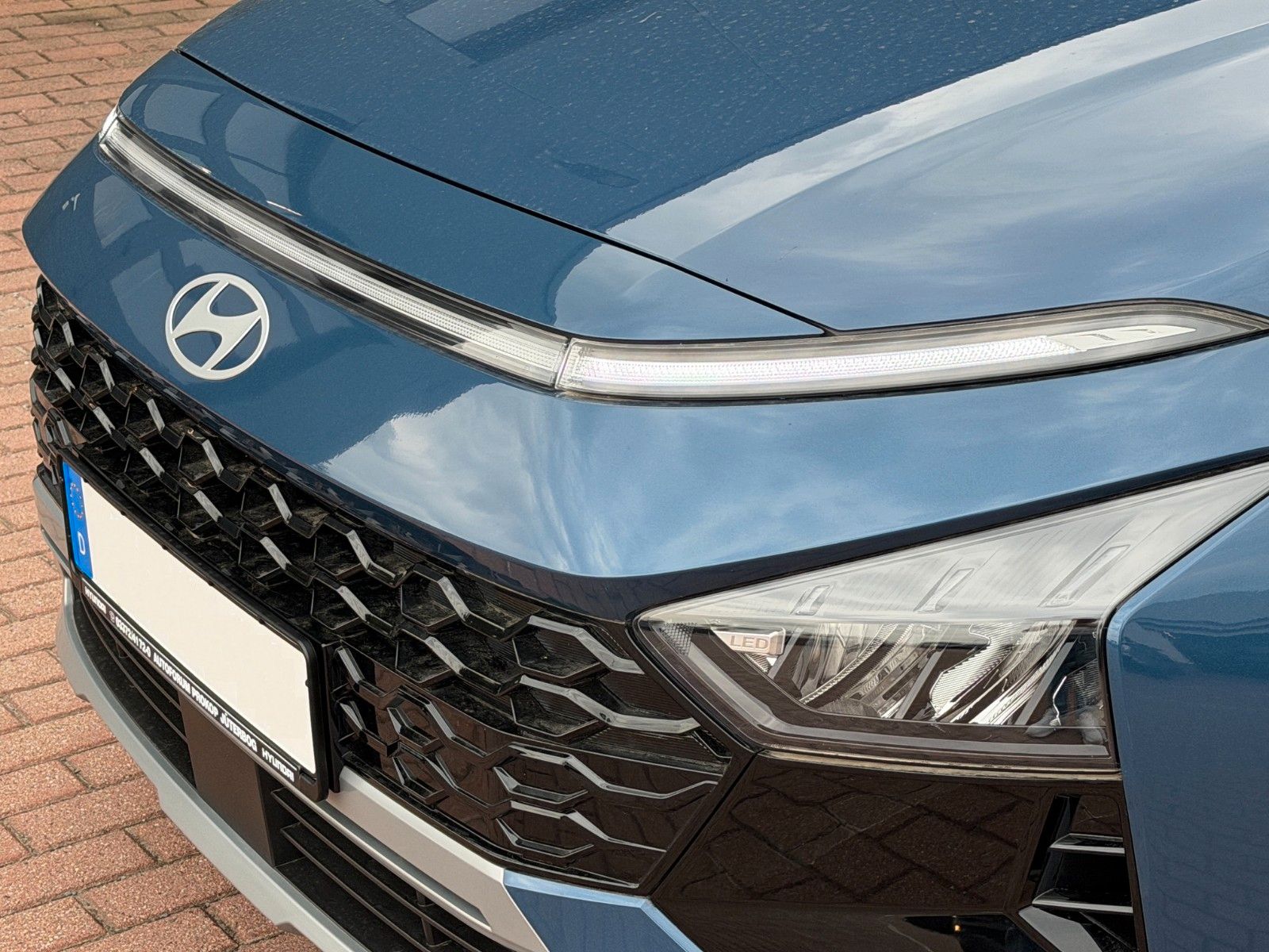 Fahrzeugabbildung Hyundai BAYON 1.0 T-GDI Trend *Navi*SmartKey*Kamera*LED*