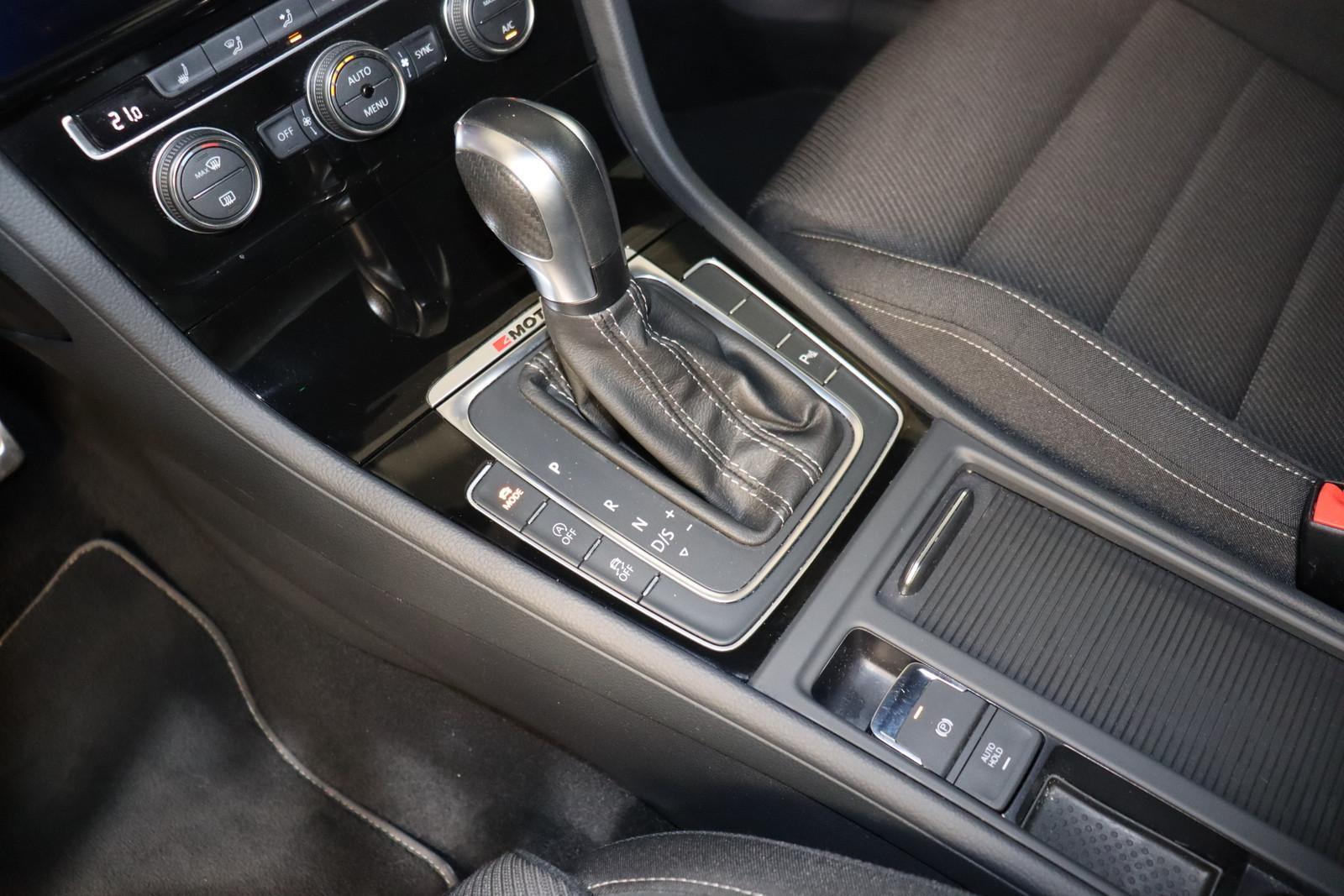 Volkswagen Golf 7R Variant 2.0 TSI 4Motion Performance-Pake