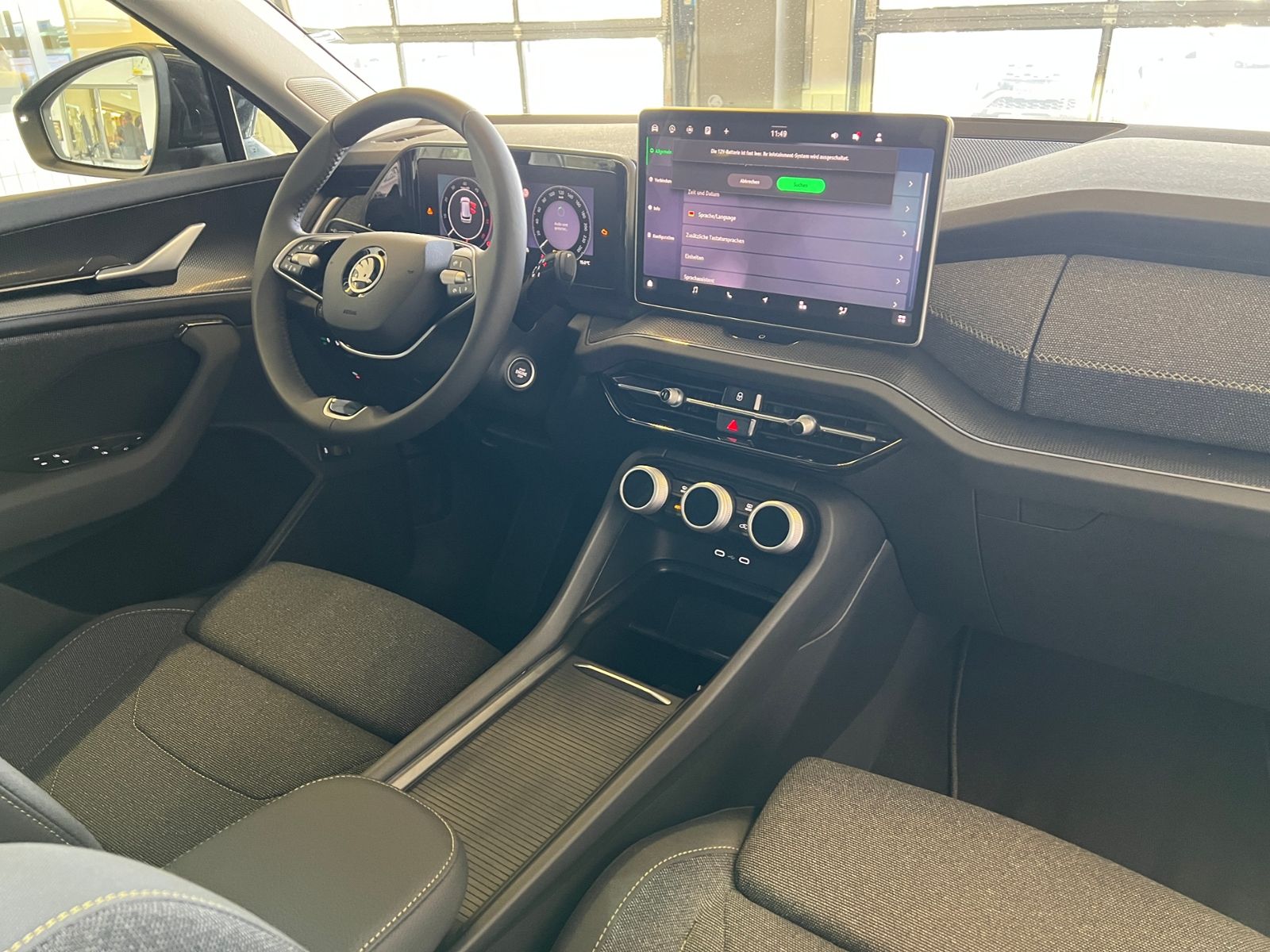 Fahrzeugabbildung SKODA Kodiaq Selection 2.0 TDI DSG 4x4 *AHK, 7 Sitze,