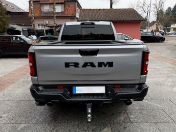 Dodge RAM - 10
