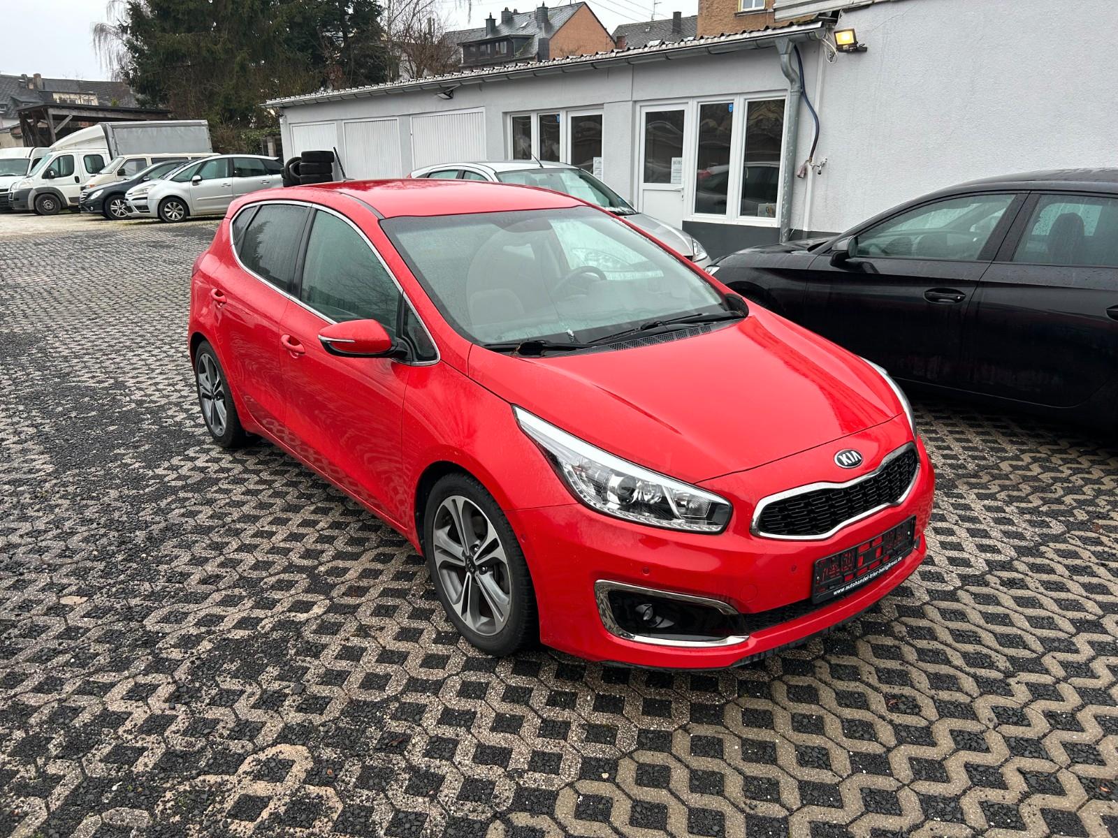 Kia Ceed Vision - Benzin, Automatik