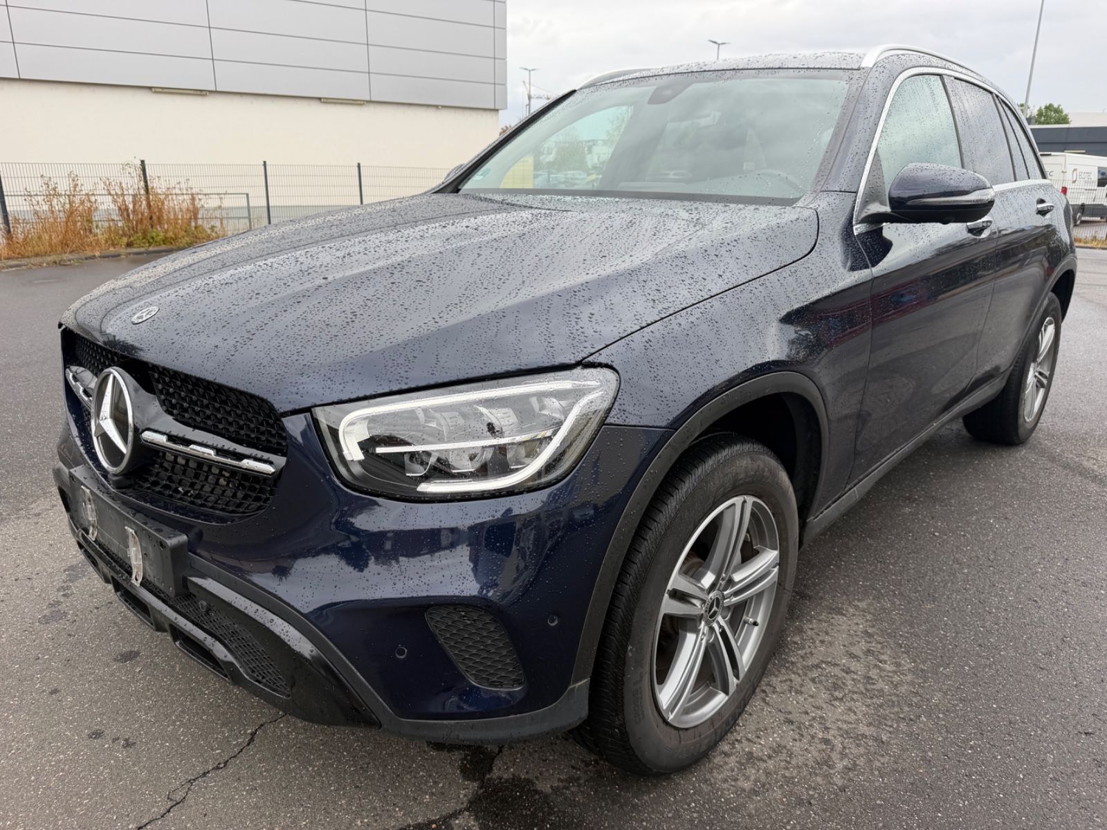 Mercedes Mercedes-Benz GLC 300 4MATIC AMG Line