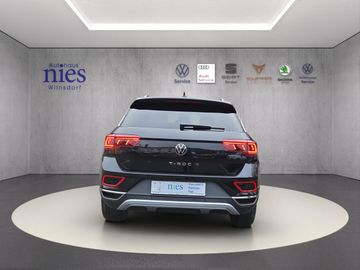 Fahrzeugabbildung Volkswagen T-Roc Style 1.5 TSI DSG IQ.Light AHK Klima Navi