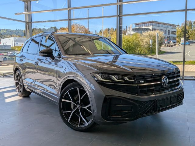 Volkswagen Touareg 3.0 TDI 4M R-Line Full Black 22" UPE 114T