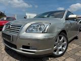 Toyota Avensis 2.0-l-VVT-i,Klimaautomatik,PDC,Tüv:11/26 - Toyota Avensis aus 2003: Kombi