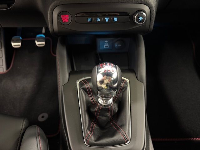 Fahrzeugabbildung Ford Focus ST X HUD Navi Digitales Cockpit Soundsyste