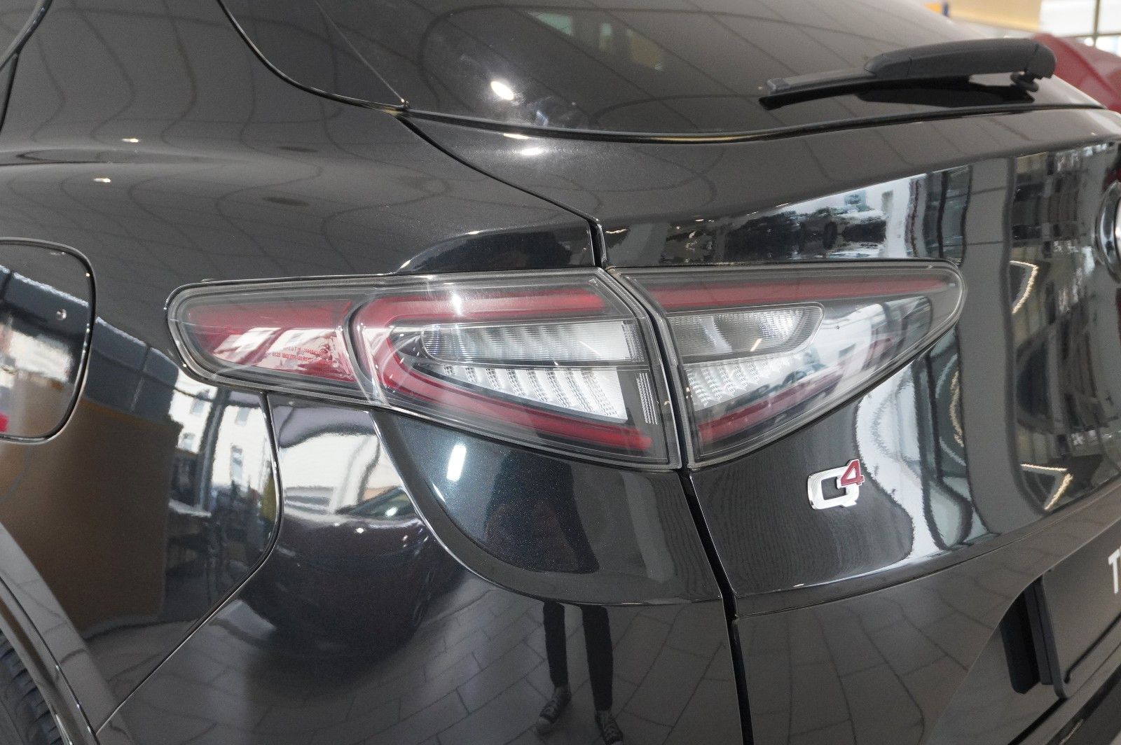 Fahrzeugabbildung Alfa Romeo Stelvio 2.2D VELOCE Q4 NAVI/LED/KAMERA/MATRIX/SH