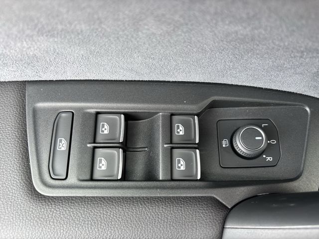 Tiguan 2.0 TSI R 4Motion, PANO, Design Paket, Re