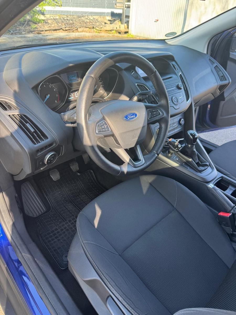 Ford Focus 2015 — photo 6