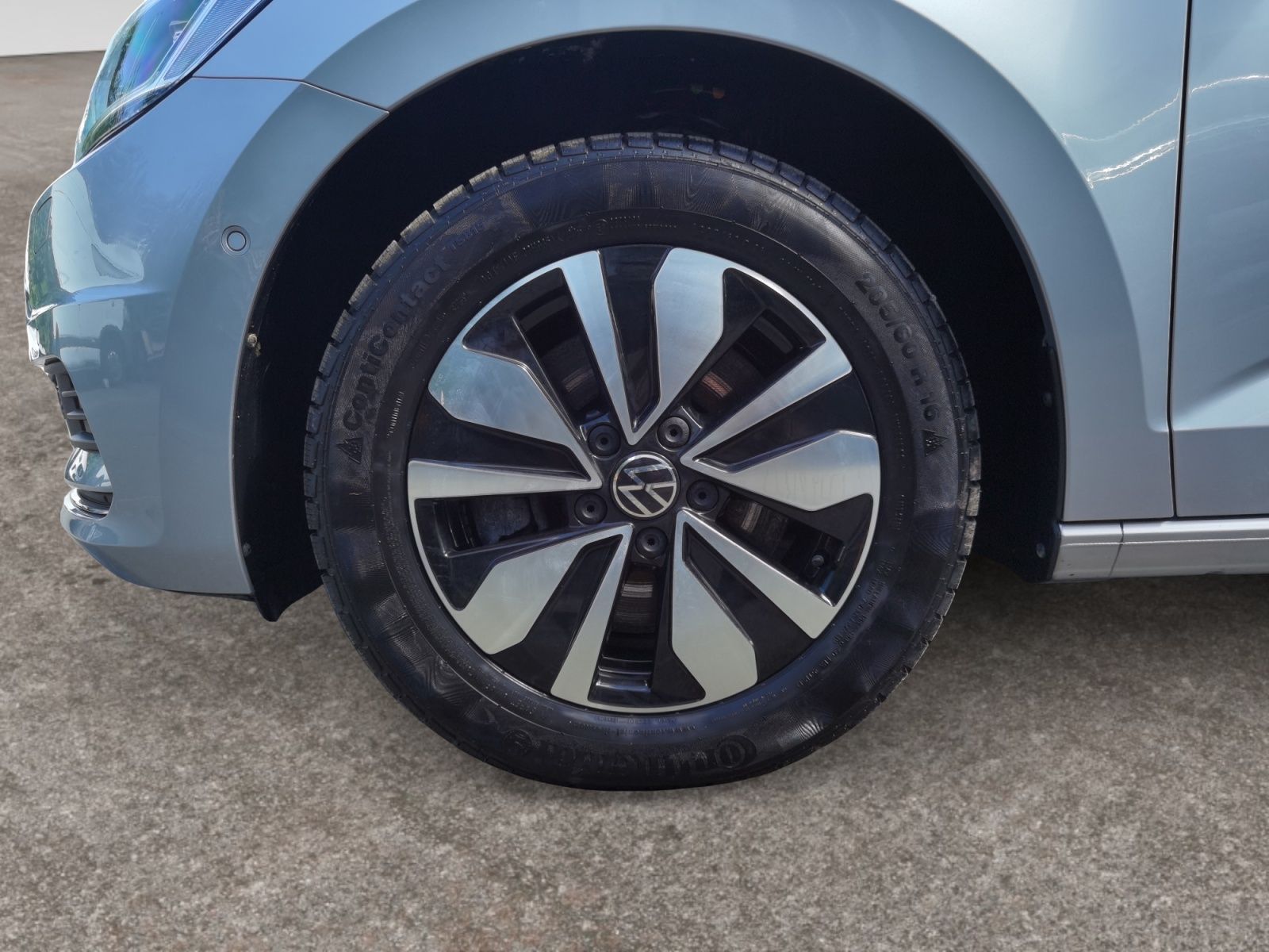 Volkswagen Touran - Bild 15