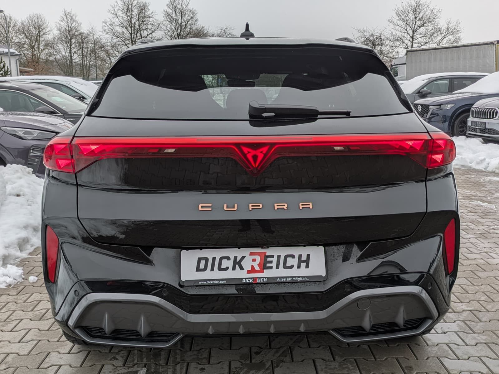 Fahrzeugabbildung CUPRA Terramar 2.0 TSI 4D VZ HUD*MATRIX*PANO*DCC*20"