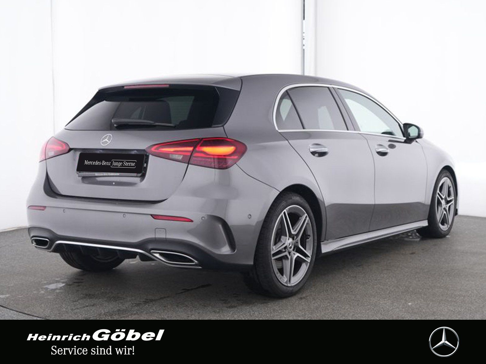 Fahrzeugabbildung Mercedes-Benz A 200 AMG+FAHRASSIST+AMBIENTE+LED+KAMERA+CARPLAY