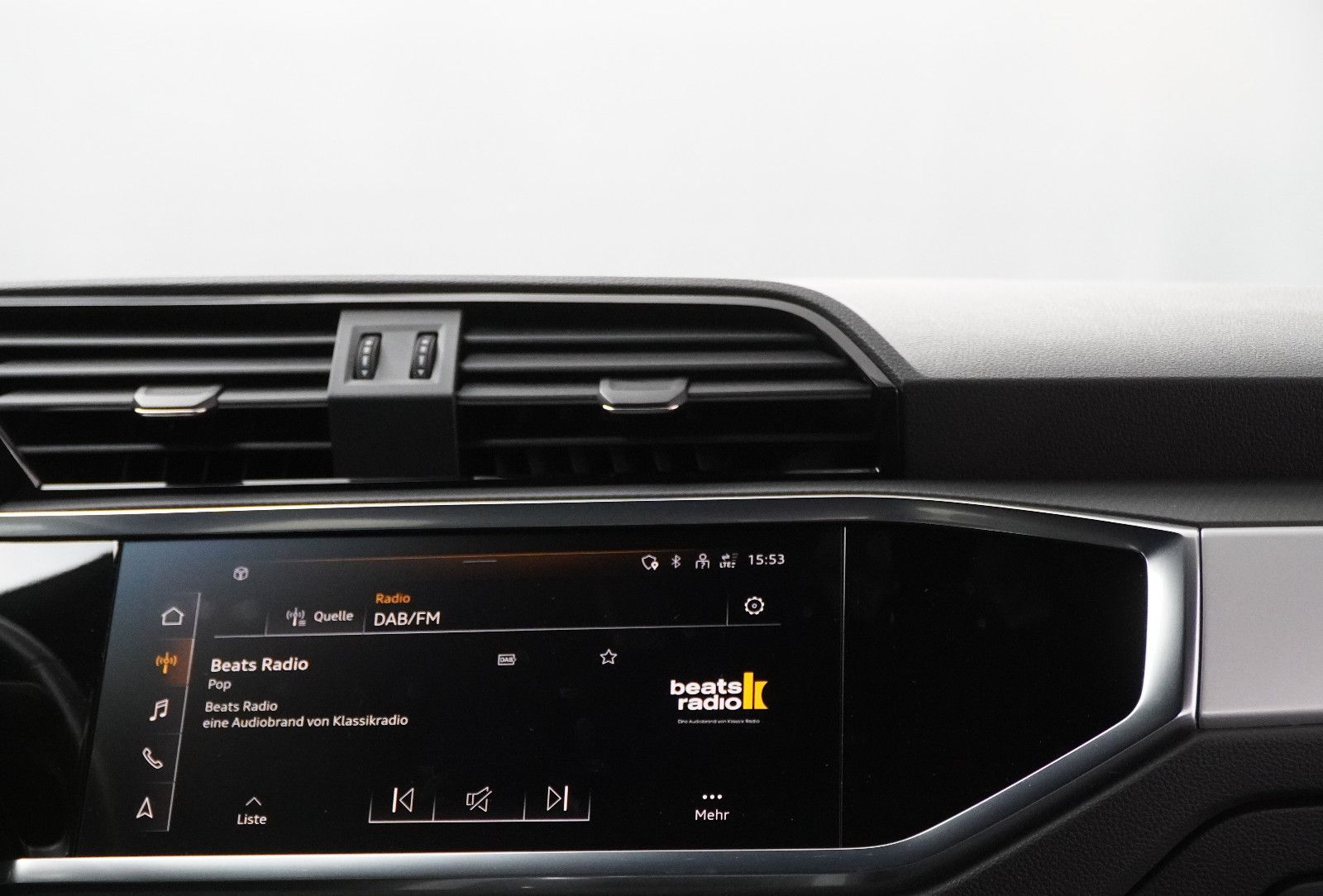 Audi Q3 Sportback Nanograu mit Optik-Paket S Line foto 16
