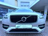 Volvo XC90 T6. 2,0 Ltr. Aut AWD Navi LED Leder Tüv NEU - silberne Volvo XC90