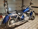 Suzuki 125 Intruder LC - SUZUKI CHOPPER 125