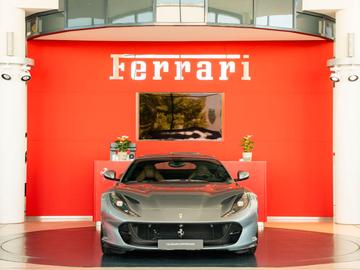 2018 Ferrari 812 照片 10