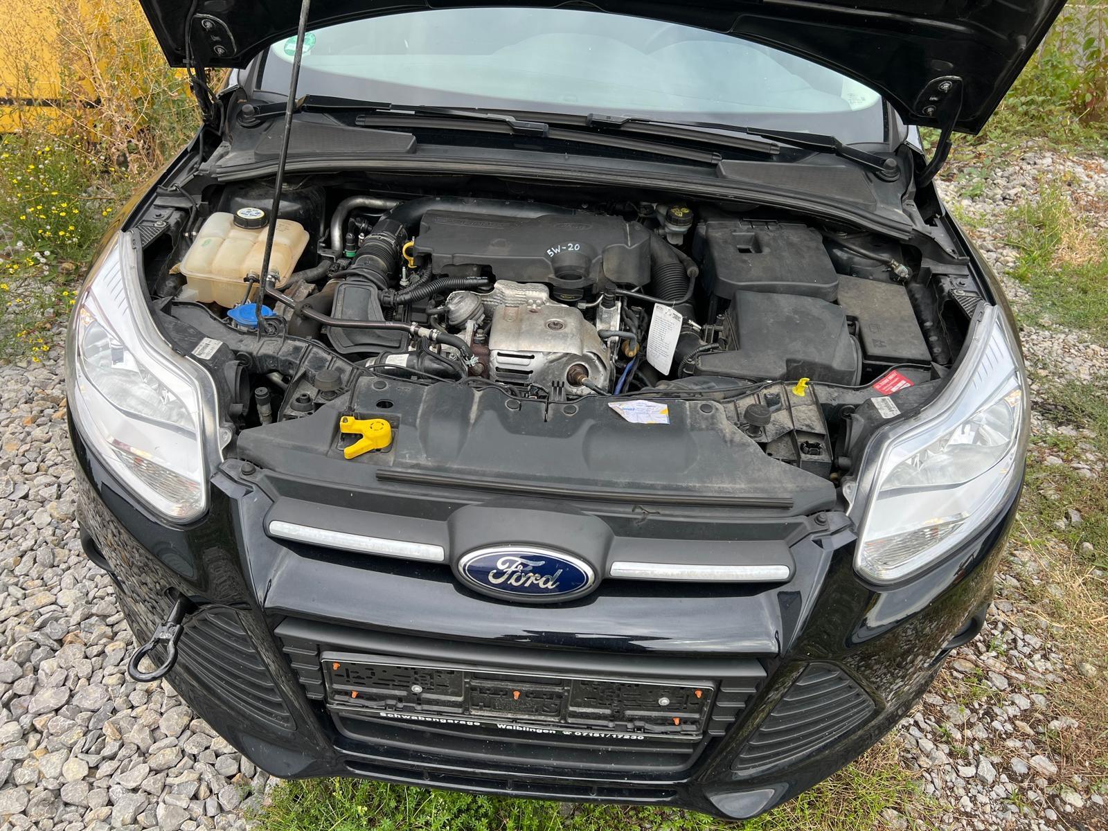 Ford Focus 2013 — photo 15