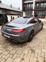 Mercedes-Benz S 63 AMG S 63 Mercedes-AMG 4MATIC Coupé AMG - graue Mercedes-Benz S 63 AMG