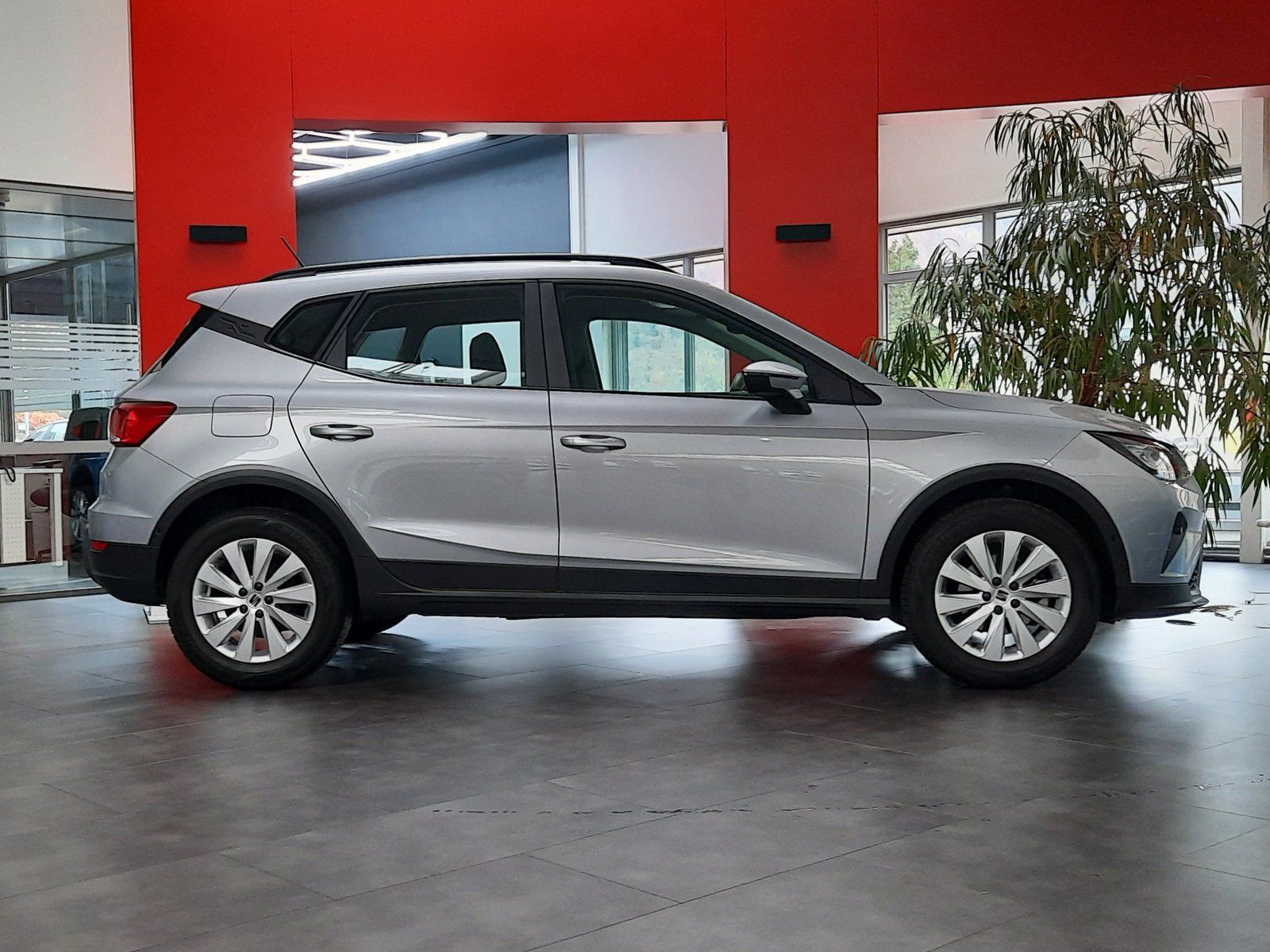 Fahrzeugabbildung SEAT Arona Style TSI *Cam*LED*PDC*Sitzhzg*FullLink*