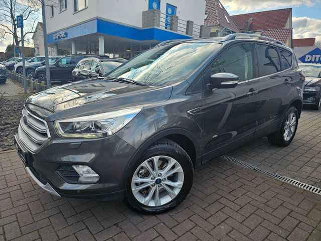 Ford Kuga Titanium/Automatik/AHK/Spurhalte/LED/ACC