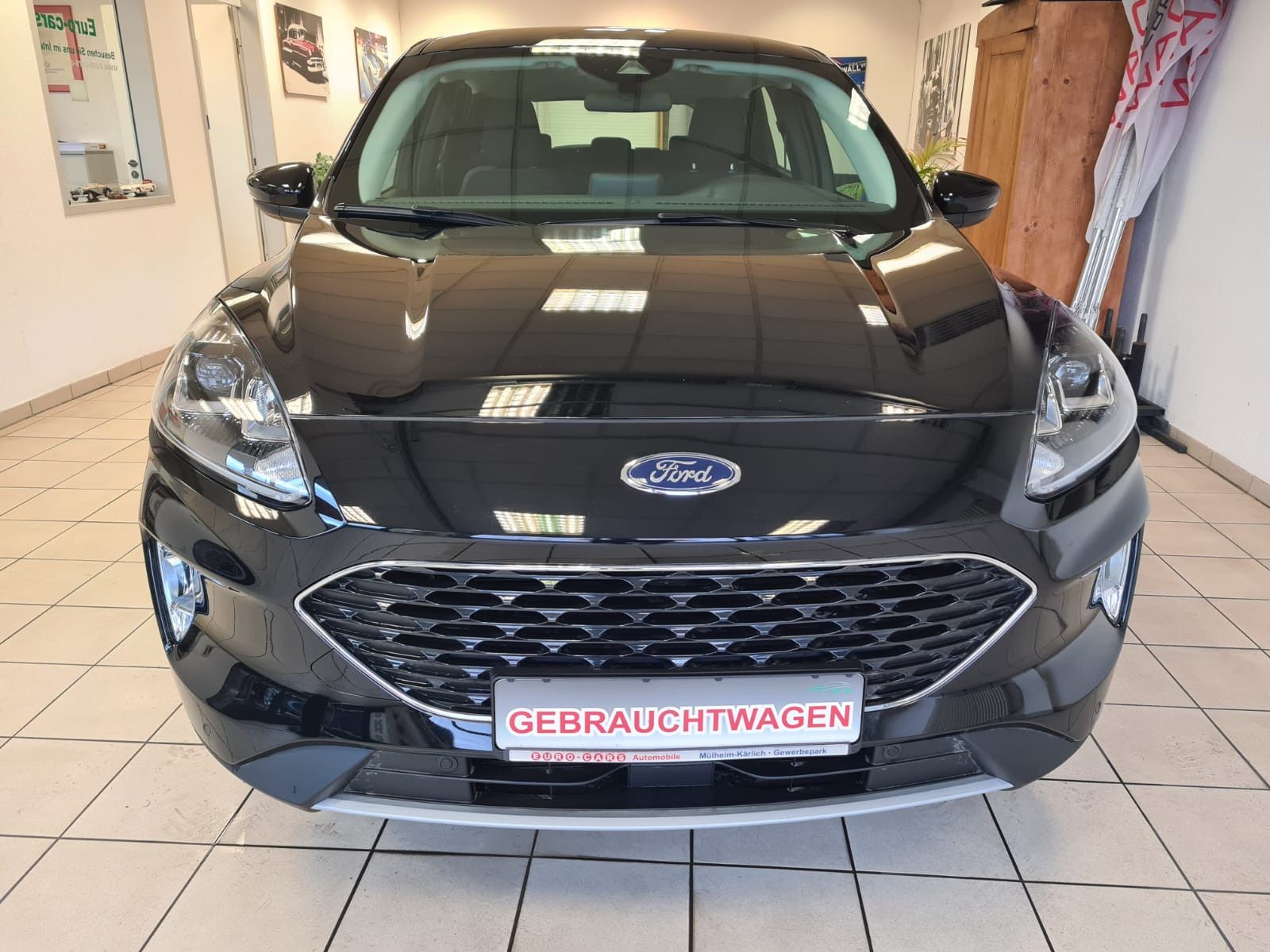 Fahrzeugabbildung Ford Kuga Cool & Connect / LED / 1. HAND
