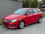 Mercedes-Benz B 220 CDI Urban Automatik Navi LED Leder - rote Mercedes-Benz B 220
