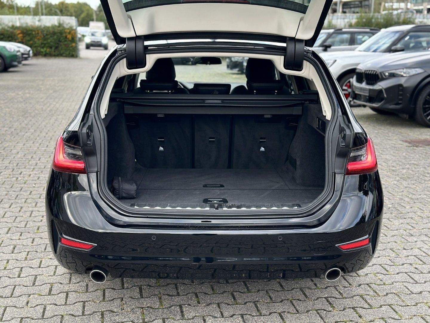 BMW 318d Touring Advantage HiFi DAB WLAN Standhzg.