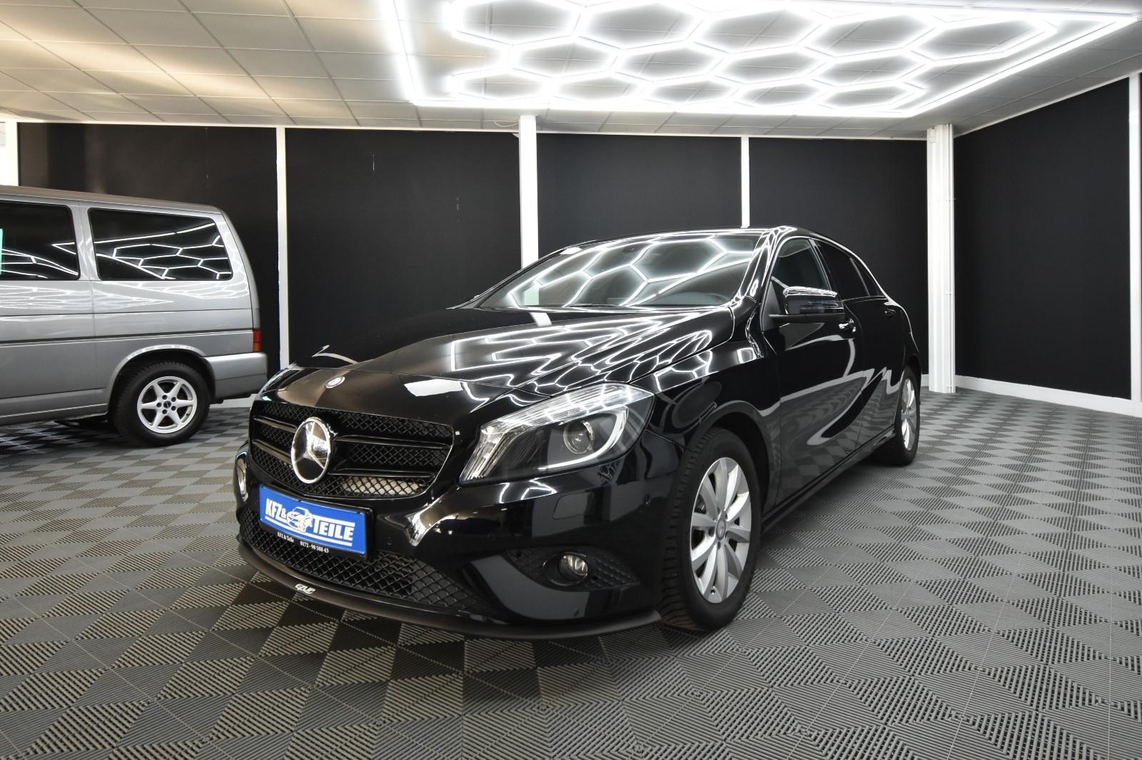 Mercedes-Benz A 200 BlueEfficiency Style Bi-Xenon NAVI Sitzhz.