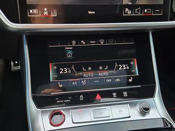 2025 AUDI RS6 — миниатюра 20