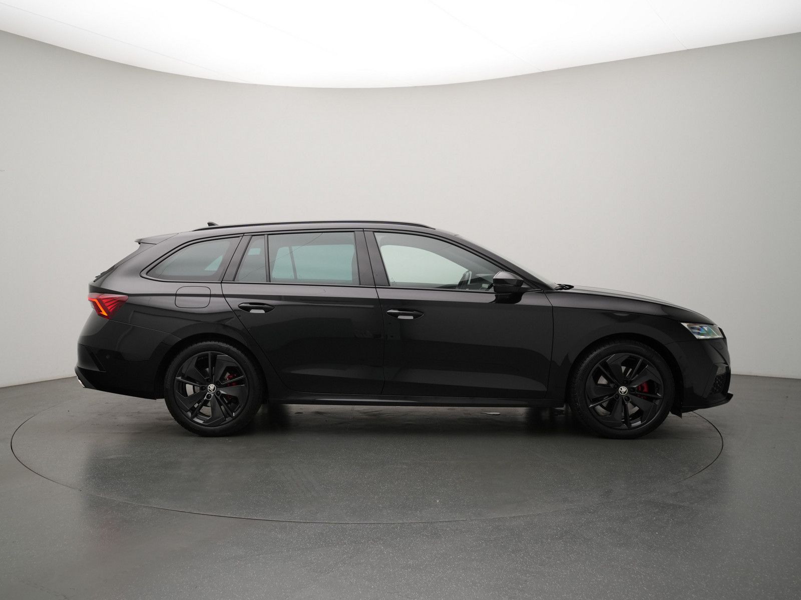 Skoda Octavia Combi RS ACC AHK KAM HUD PDC NAVI LED imagem 3