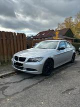 BMW e90 325i 3.0L - BMW 325 in Wuppertal