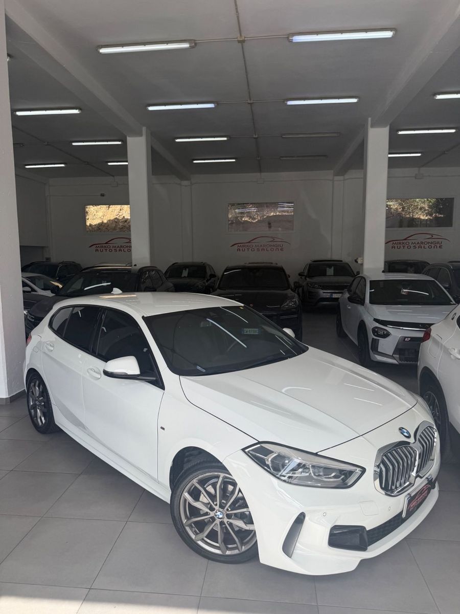 BMW Bmw serie 1 118d 5p. M SPORT FINANZIABILE imagem 2