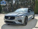 Volvo V60 Recharge Ultimate Dark PANO AUT MEM HUD - Volvo V60 Unfallwagen