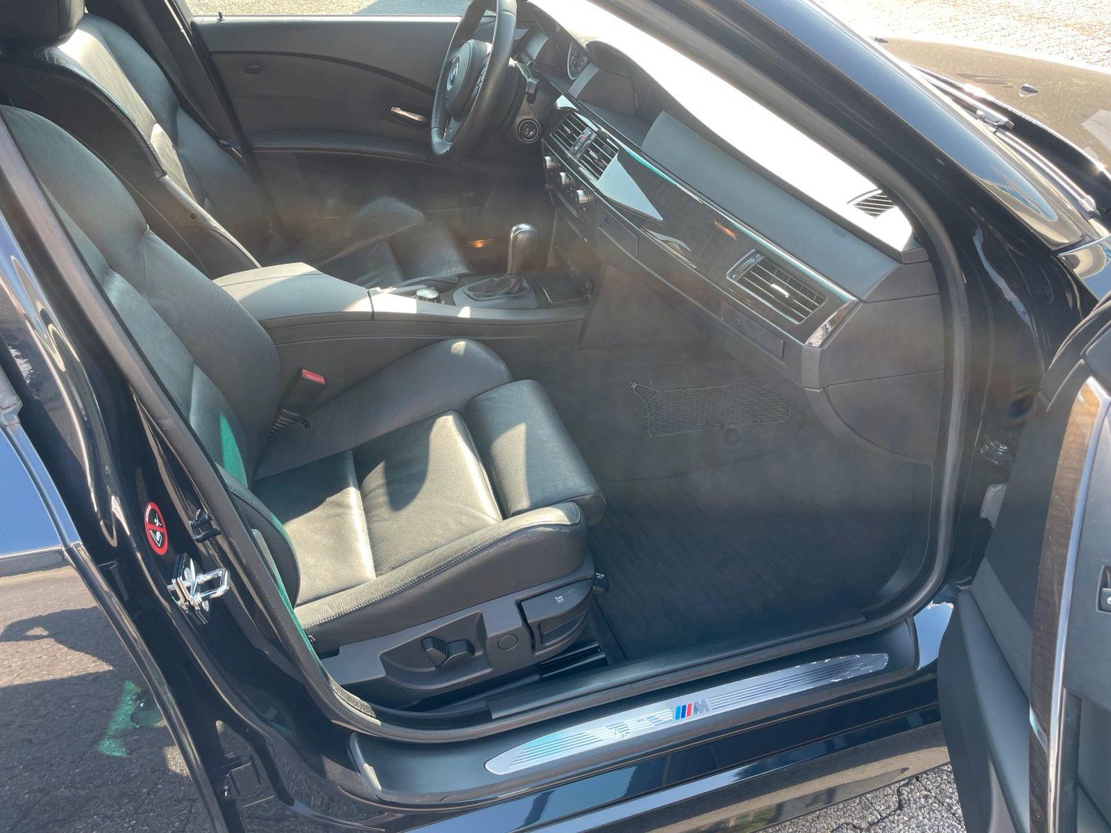 BMW 530 2005 — photo 9