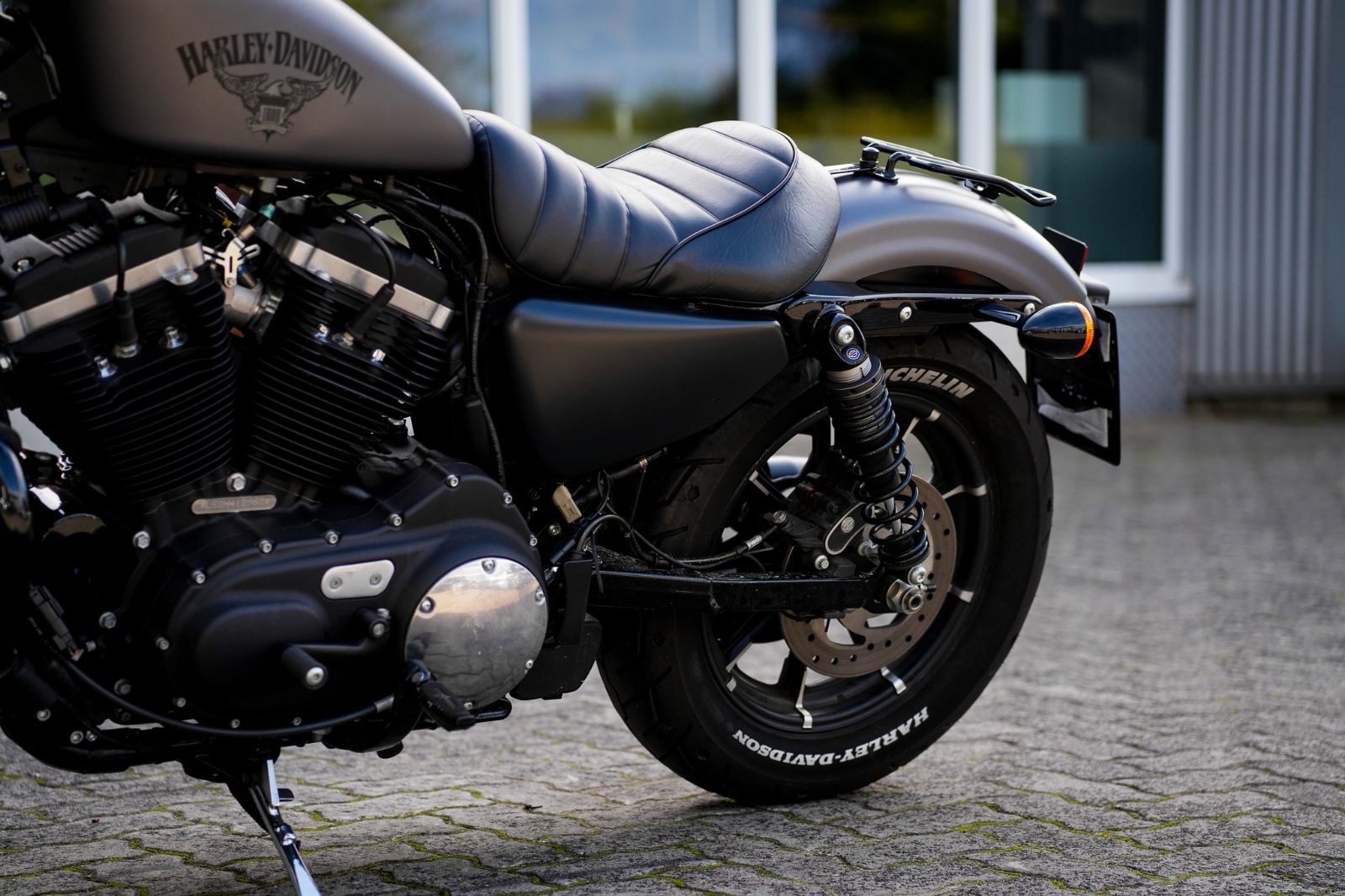 Fahrzeugabbildung Harley-Davidson SPORTSTER XL883N IRON
