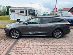 FORD Focus Turnier 1.0 ST-Line X*LED*Navi*DAB*Leder