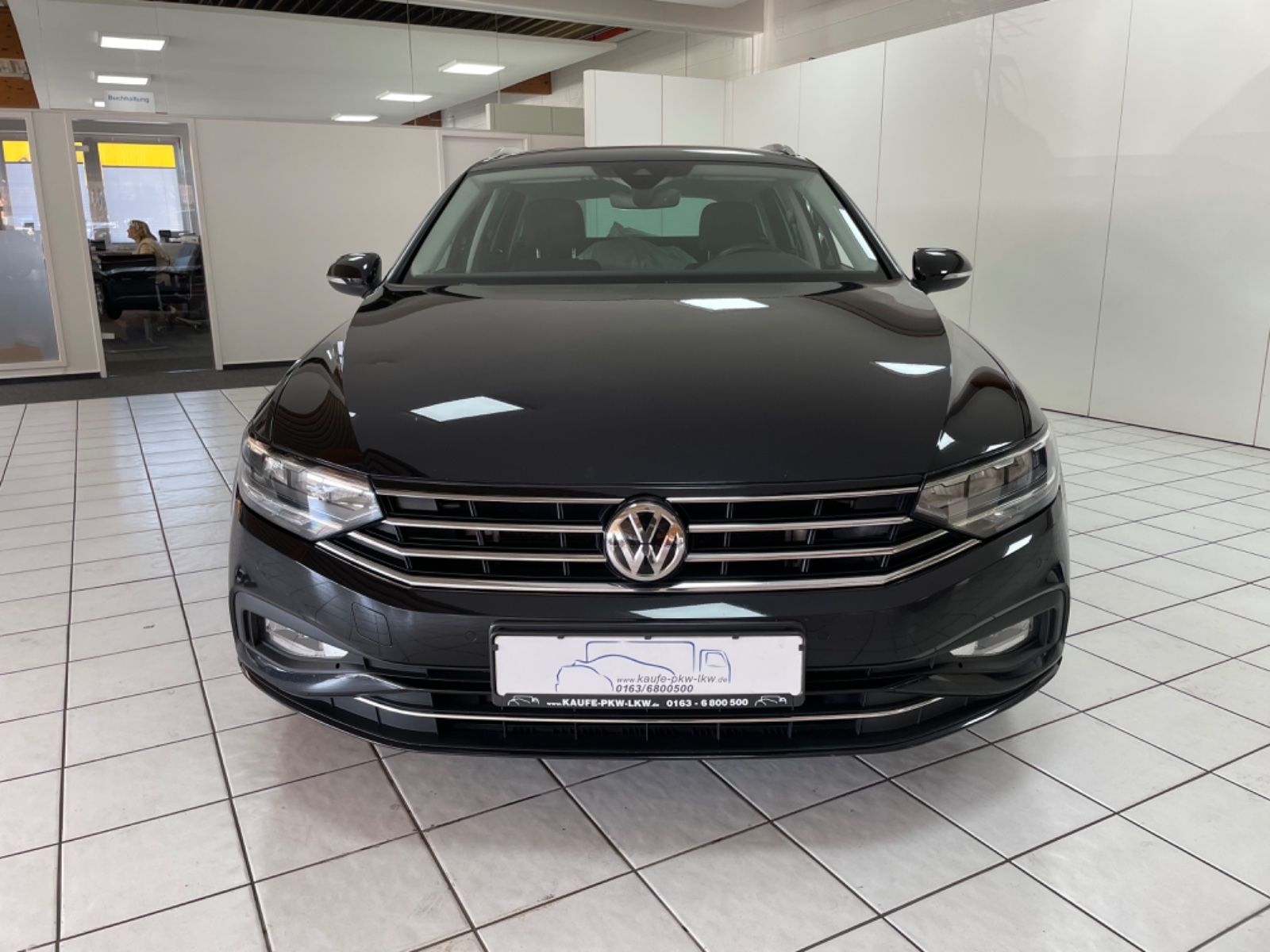 Fahrzeugabbildung Volkswagen Passat Variant Business