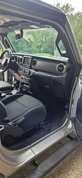 Jeep Wrangler 2.2l CRDi Sport Automatik Sport - Jeep Wrangler in Hannover