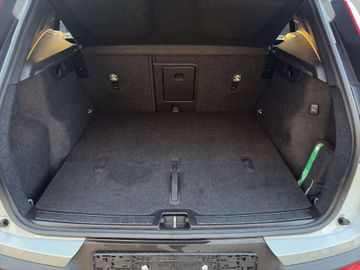 Volvo XC40 Plus Dark 2WD