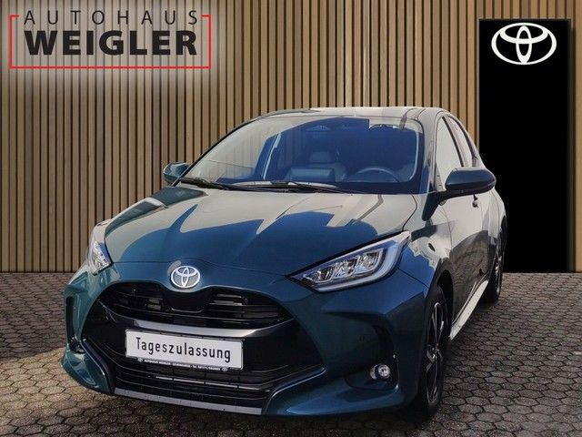 Toyota Yaris Yaris Hybrid Teamplayer*PDC*Sitzheizung*BSM* — 28.190 € bei Autohaus Weigler Leverkusen