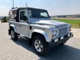 Land Rover Defender 90 TD4 Softtop - Land Rover Defender aus 2012