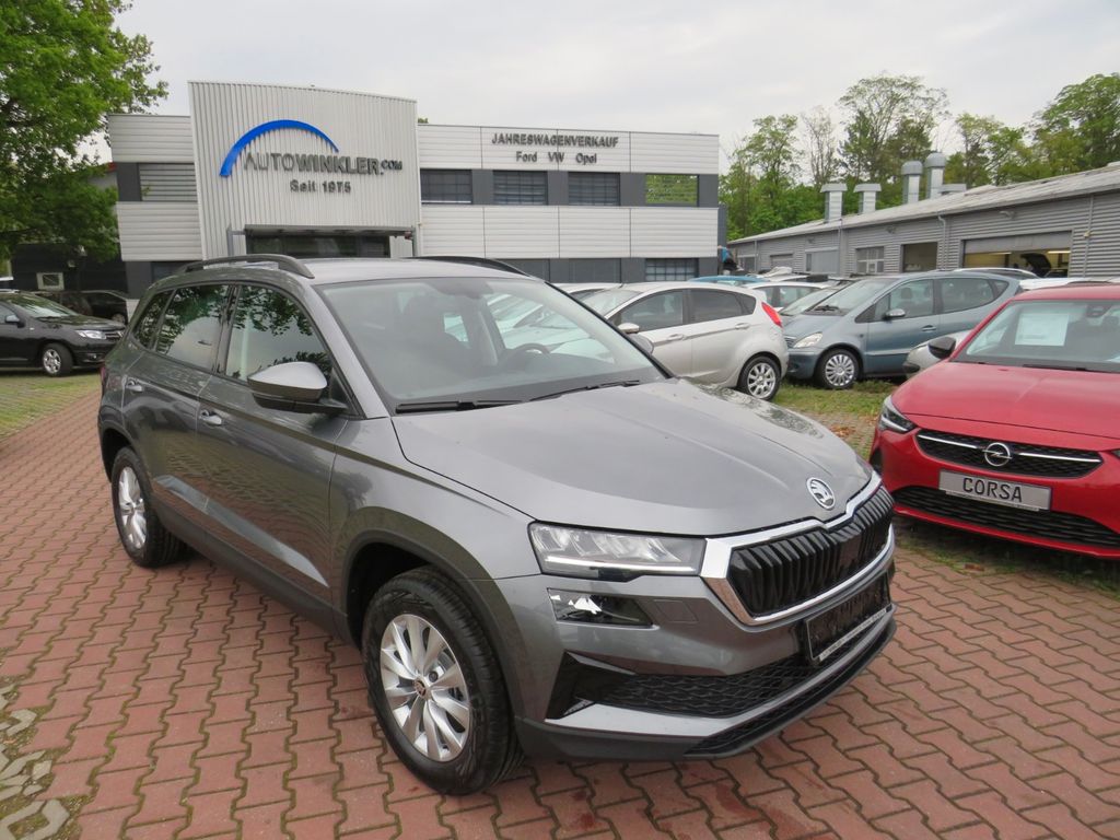 SKODA KAROQ 1,5 TSI SELECTION +LED+CAM+TEMP