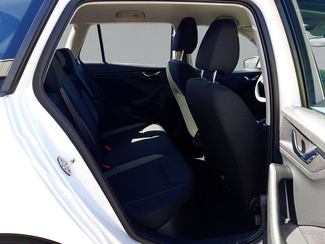 Fahrzeugabbildung Skoda Kamiq Active 1.0 TSI LED 16"Alu SitzHz Klima DAB