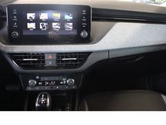 Fahrzeugabbildung Skoda Kamiq Selection,DSG,Sitzheizung,Alu,Kamera,Top