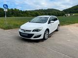 Opel Astra Sports T. 1.6 CDTI ec Edt. 81 S/S 97g - Opel Astra: 97